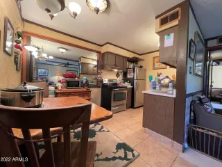 Photo #6: 6382270 Listing