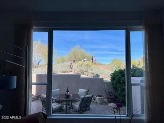 Photo #5: 6382400 Listing