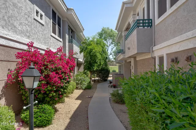 MLS: 6382410 Condo For Sale