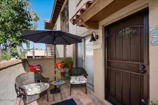 Photo #4: 6382490 Listing
