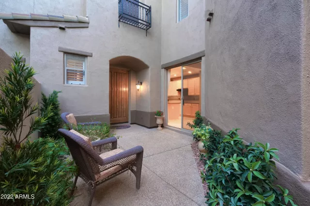 MLS: 6382512 Condo For Sale