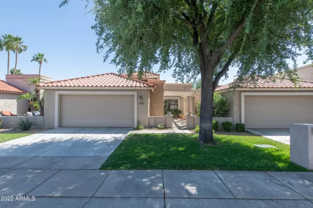 MLS: 6382552 Condo For Sale