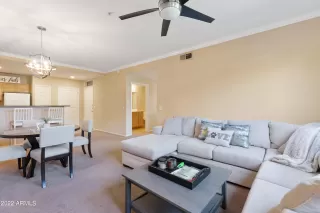 Photo #6: 6382658 Listing 