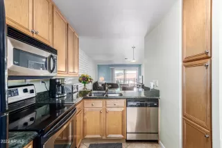 Photo #3: 6382677 Listing 