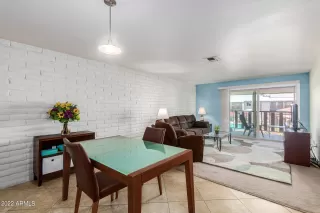 Photo #6: 6382677 Listing 