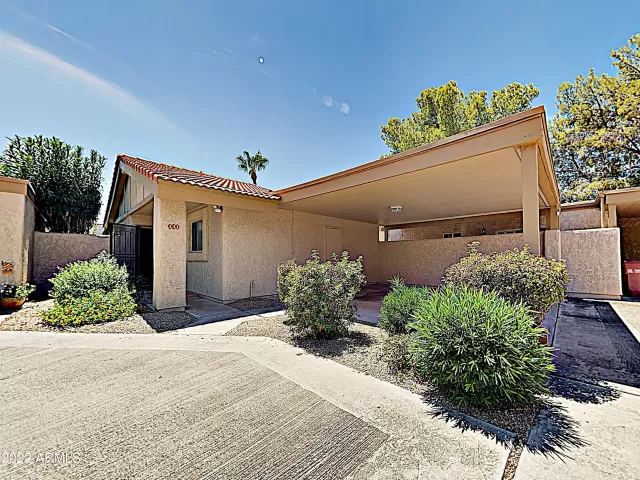 MLS: 6382761 Condo For Sale