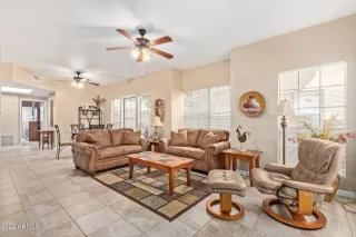 Photo #3: 6382824 Listing
