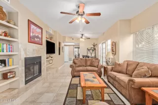 Photo #4: 6382824 Listing