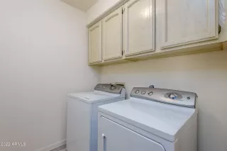 Photo #5: 6382836 Listing