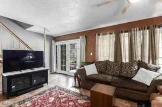 Photo #3: 6382952 Listing 