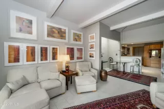 Photo #6: 6382965 Listing