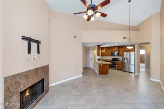 Photo #4: 6382978 Listing