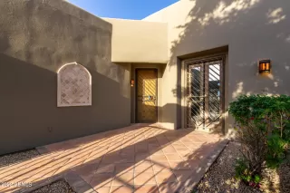 Photo #6: 6383110 Listing 