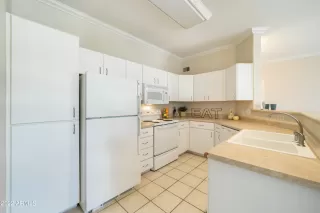 Photo #6: 6383267 Listing 