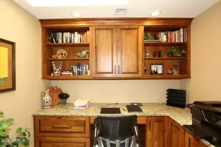 Photo #5: 6383272 Listing 