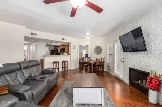 Photo #5: 6383406 Listing