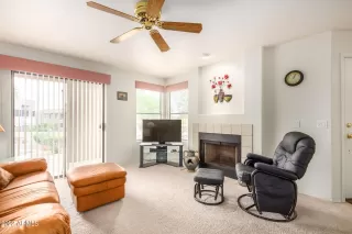 Photo #4: 6383443 Listing