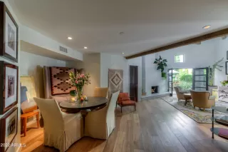 Photo #5: 6383507 Listing