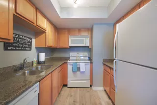 Photo #6: 6383598 Listing 