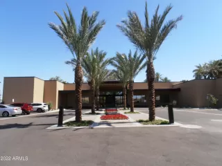 Photo #5: 6383683 Listing 
