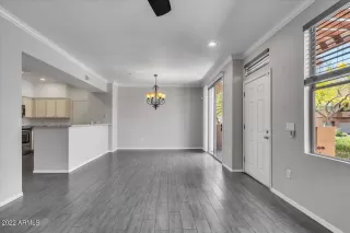 Photo #5: 6383792 Listing