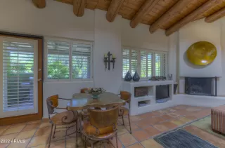 Photo #6: 6383816 Listing