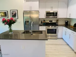 Photo #2: 6383988 Listing