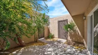 Photo #3: 6384037 Listing