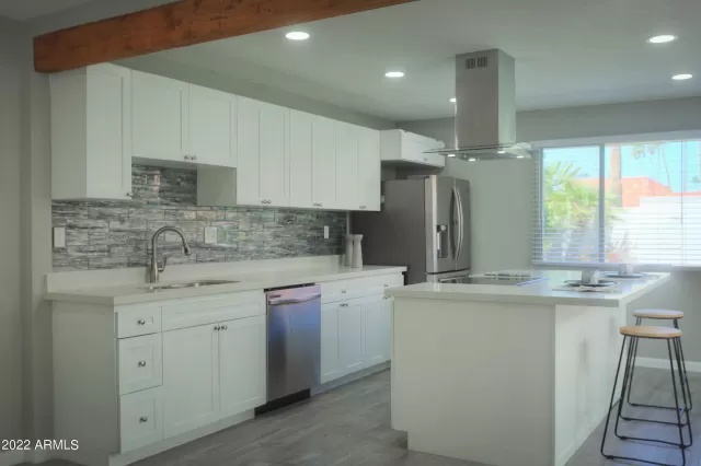 MLS: 6384087 Condo For Sale