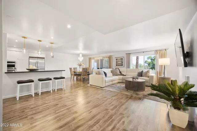 MLS: 6384093 Condo For Sale