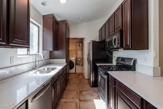 Photo #1: 6384219 Listing