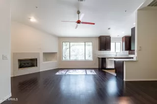 Photo #3: 6384219 Listing