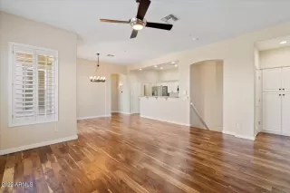 Photo #2: 6384311 Listing 