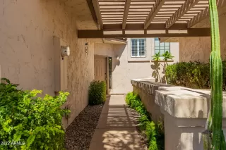 Photo #1: 6384477 Listing 