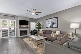 Photo #2: 6384477 Listing 