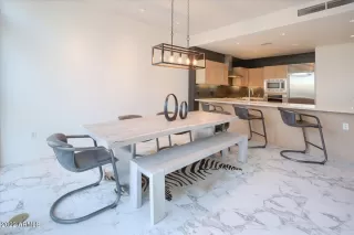 Photo #4: 6384908 Listing 