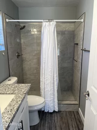 Photo #4: 6384910 Listing