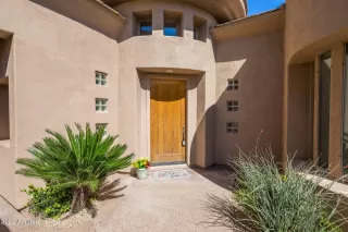Photo #1: 6384941 Listing