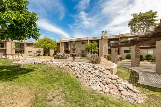 MLS: 6384946 Condo For Sale