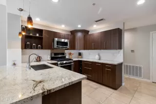 Photo #2: 6385057 Listing