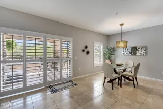 Photo #5: 6385057 Listing