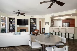 Photo #2: 6385087 Listing