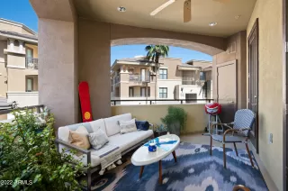 Photo #6: 6385087 Listing