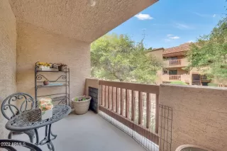 Photo #5: 6385090 Listing