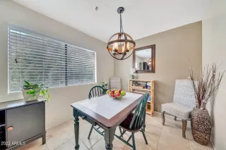 Photo #6: 6385090 Listing