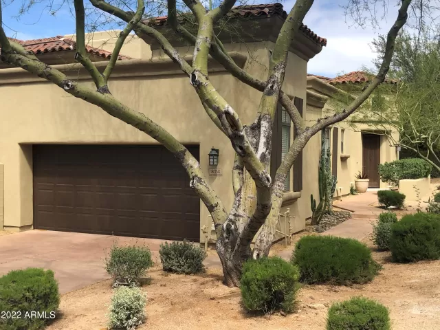 MLS: 6385260 Condo For Sale