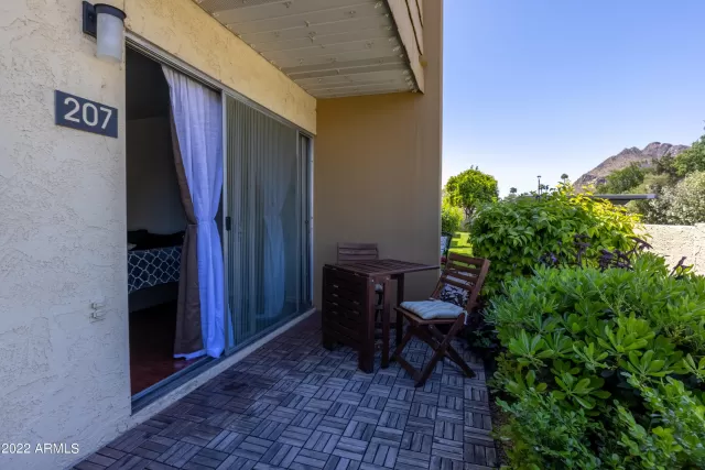 MLS: 6385272 Condo For Sale