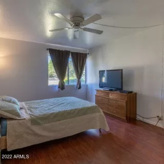 Photo #6: 6385272 Listing