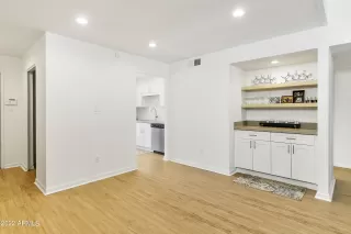 Photo #4: 6385374 Listing 