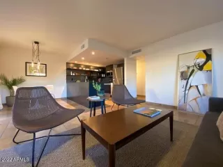 Photo #4: 6385592 Listing